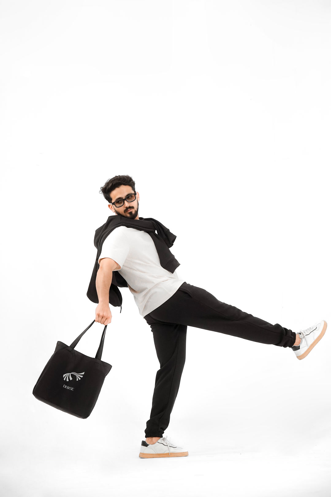 Mid Night Essential Bag Black - Main Image