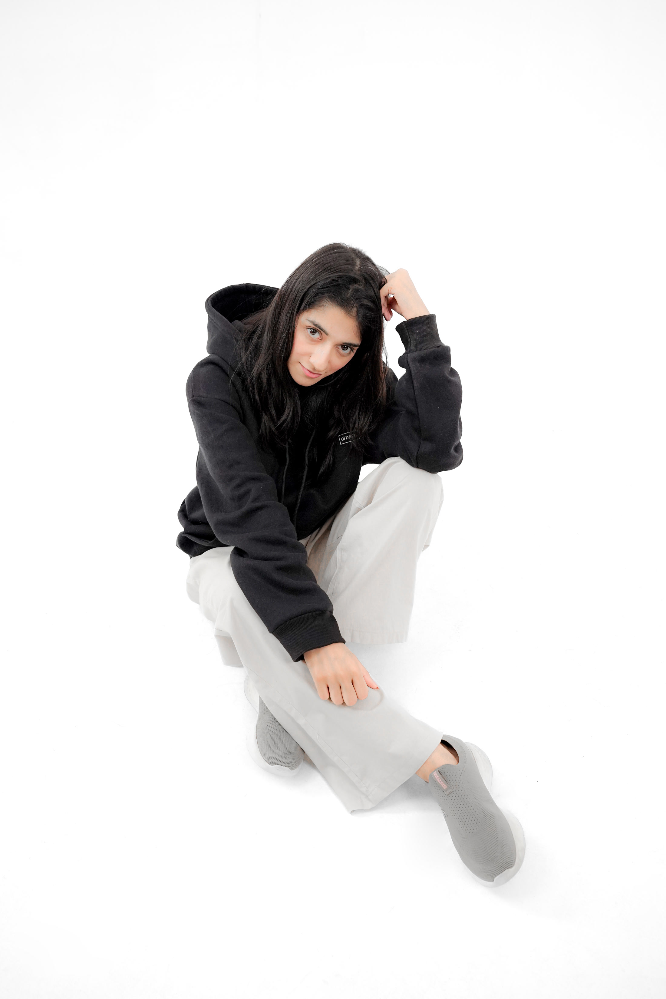 Deep Black Hoodie Ultra-Black - Zoom Image